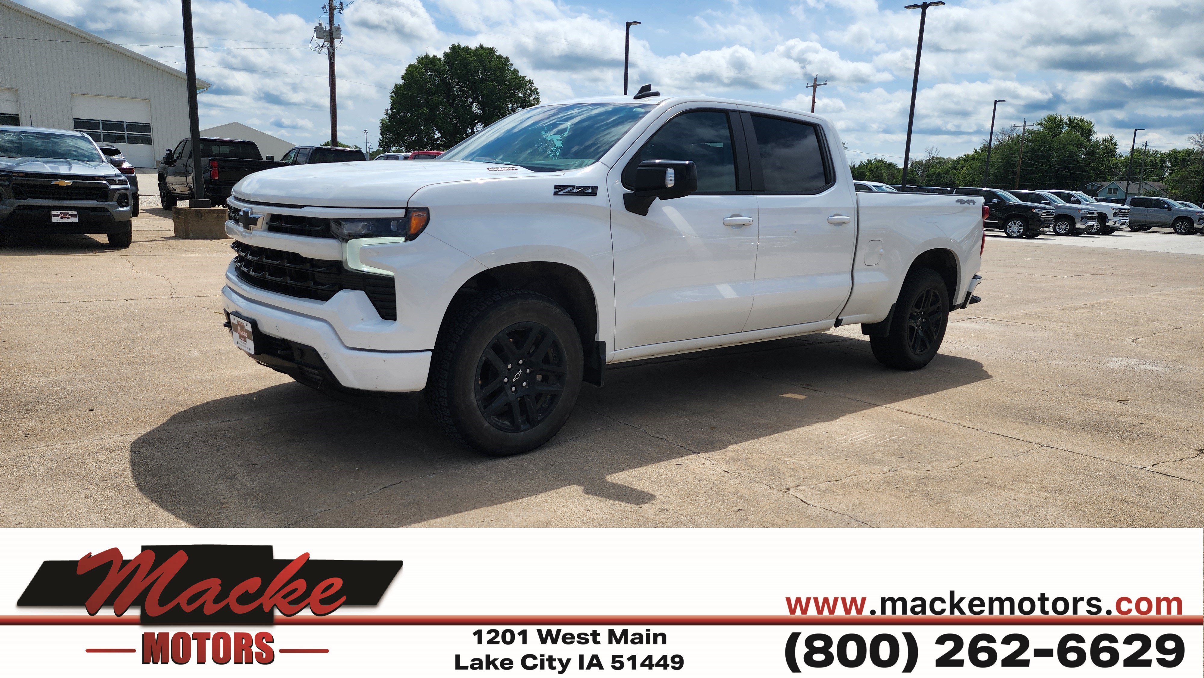 Used 2026 Chevrolet Silverado 1500 RST w/ Dark Appearance Package AWD/4WD image 1