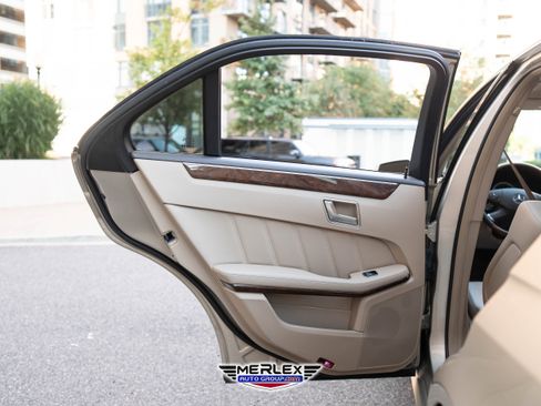 Used 2012 Mercedes-Benz E 350 4MATIC Sedan image 42