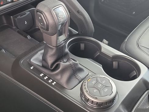 New 2026 Ford Bronco Badlands AWD/4WD image 27