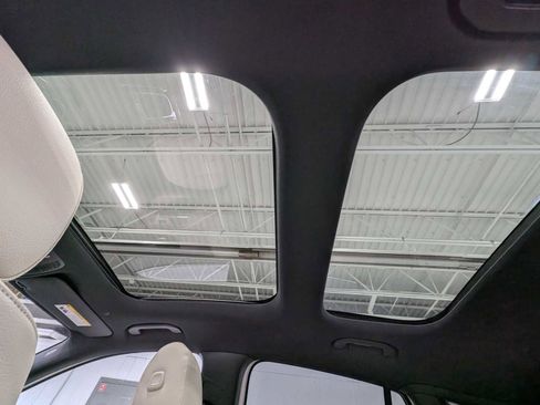 New 2026 Mercedes-Benz GLA 250 4MATIC image 15