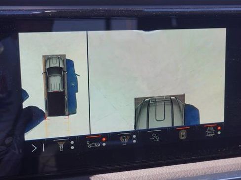 New 2026 GMC Sierra 3500 Denali w/ Denali Reserve Package image 32