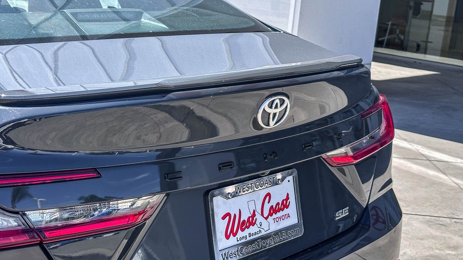 Certified 2025 Toyota Camry SE FWD image 11