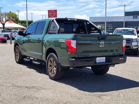 Certified 2024 Nissan Titan SV w/ SV Bronze Edition Package AWD/4WD image 9