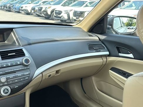 Used 2012 Honda Accord SE image 24