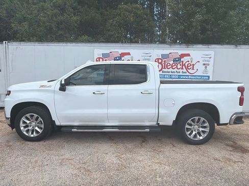 Used 2021 Chevrolet Silverado 1500 LTZ w/ LTZ Premium Package AWD/4WD image 6