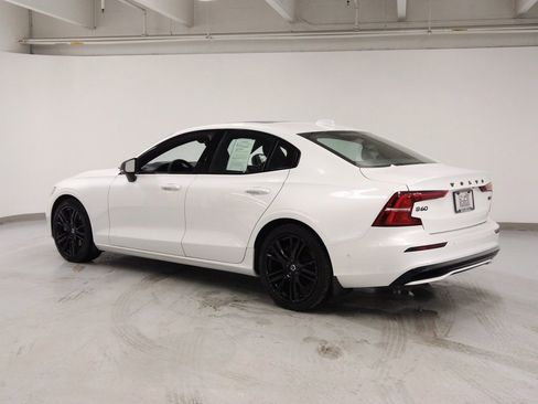 Used 2024 Volvo S60 B5 Plus w/ Climate Package image 8