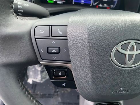 Certified 2025 Toyota Camry XLE image 24