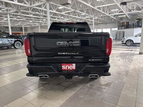 Used 2025 GMC Sierra 1500 Denali Ultimate AWD/4WD image 4