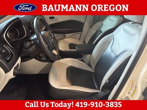Used 2018 Jeep Compass Limited AWD/4WD image 13