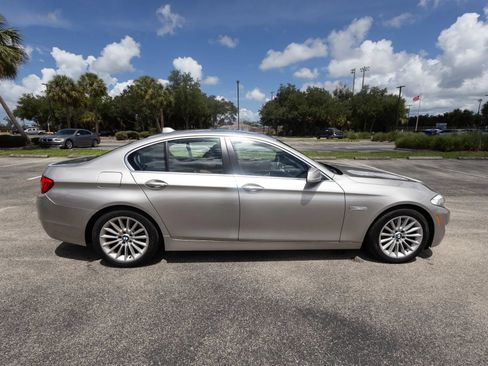 Used 2011 BMW 535i Sedan RWD image 2