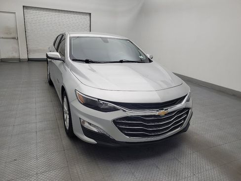 Used 2020 Chevrolet Malibu LT FWD image 14