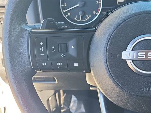 Certified 2023 Nissan Rogue SV image 20