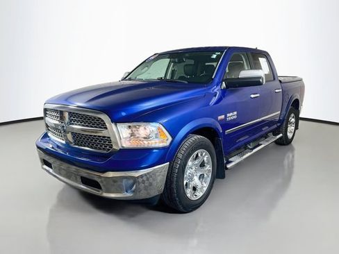Used 2014 RAM 1500 Laramie w/ Convenience Group AWD/4WD image 4