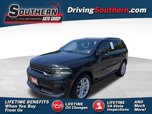 Used 2023 Dodge Durango GT RWD image 1