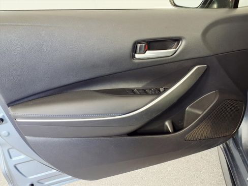 Used 2022 Toyota Corolla SE image 16