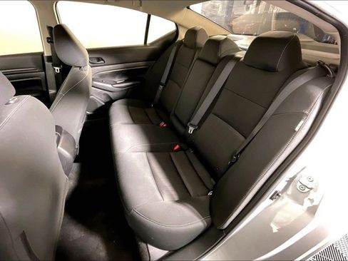 Used 2024 Nissan Altima 2.5 SV FWD image 36