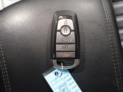 Used 2022 Ford Edge SEL w/ Convenience Package AWD/4WD image 29
