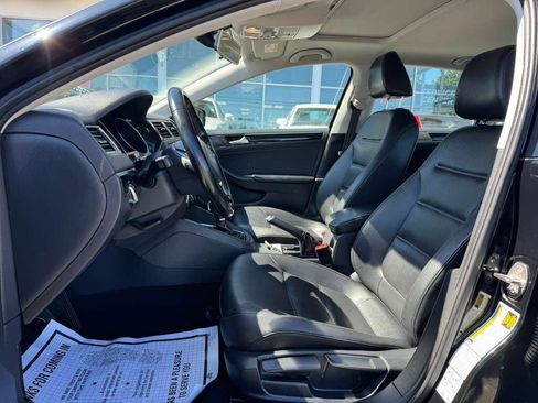 Used 2016 Volkswagen Jetta SEL FWD image 5