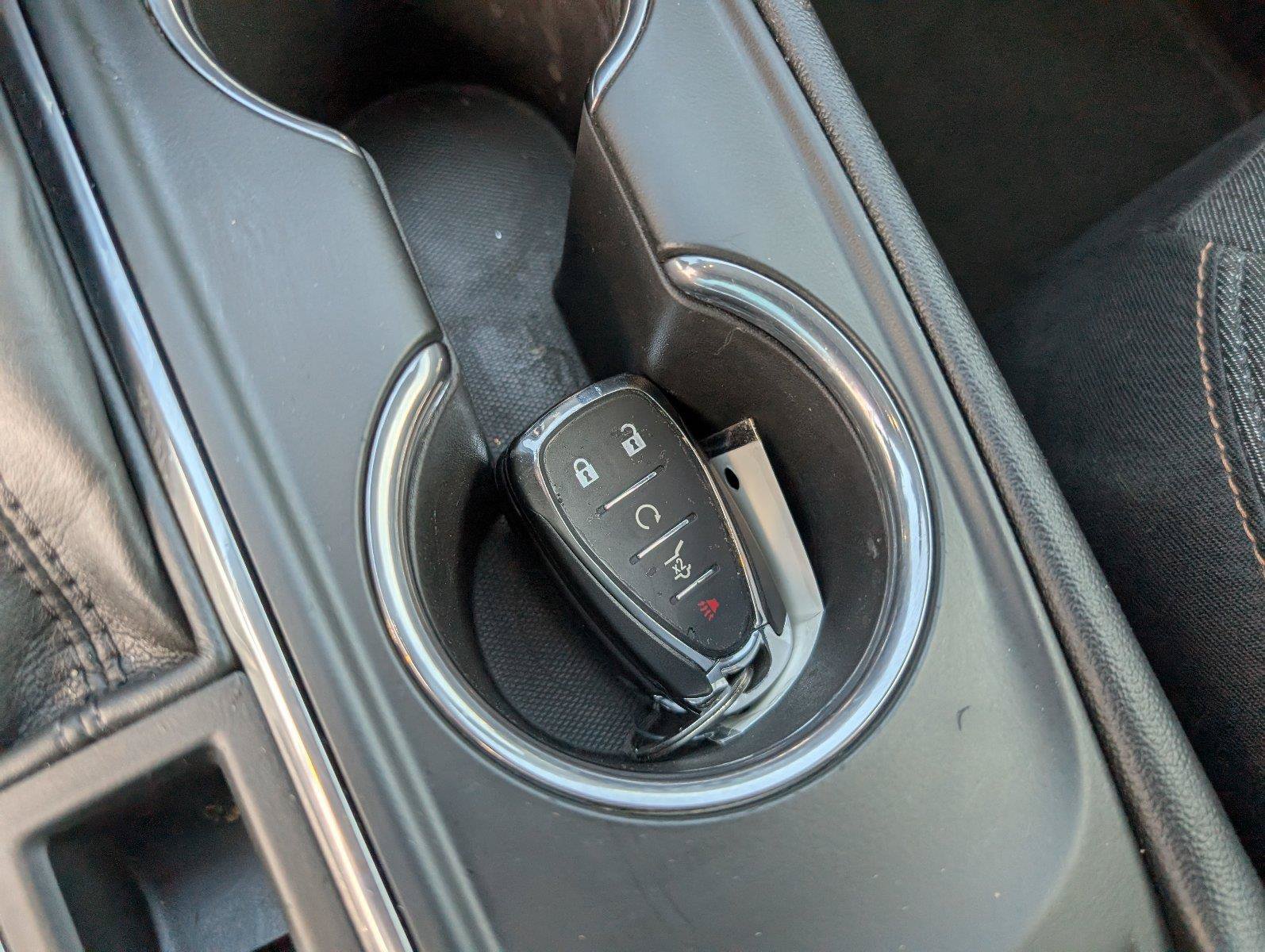Used 2019 Chevrolet Equinox LT FWD image 21