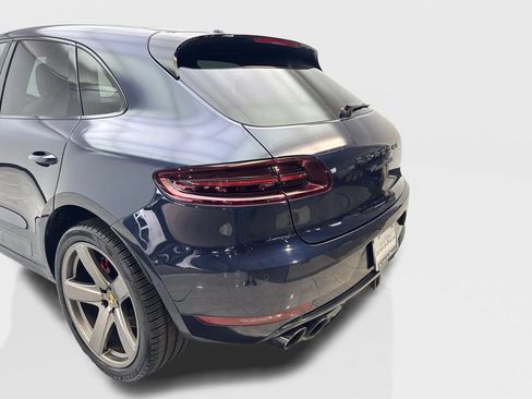Used 2017 Porsche Macan GTS AWD/4WD image 19