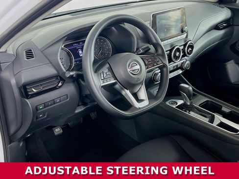 Used 2025 Nissan Sentra SV image 7