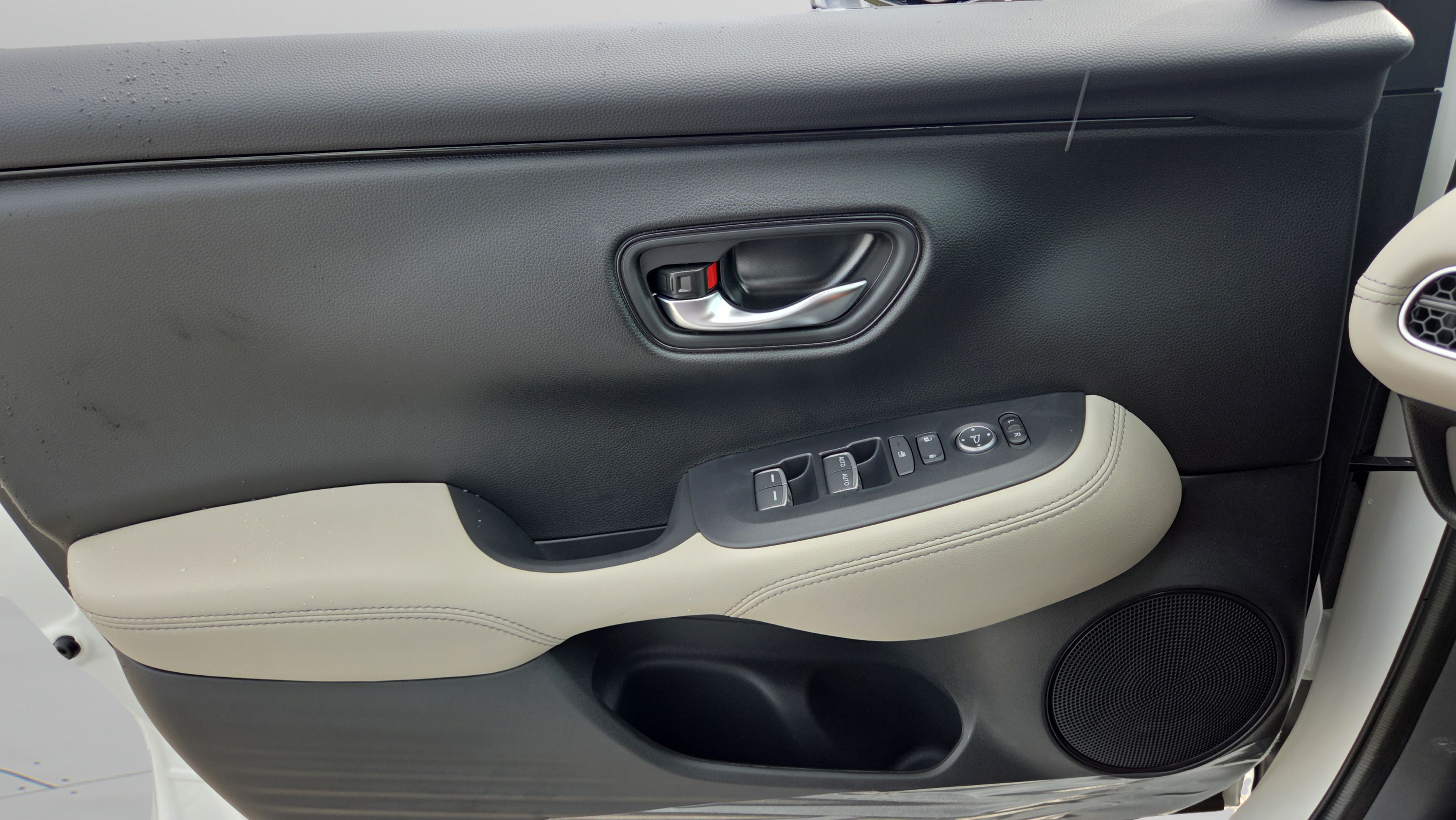 New 2027 Honda HR-V EX-L image 33