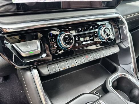 New 2026 GMC Sierra 1500 Denali Ultimate AWD/4WD image 27
