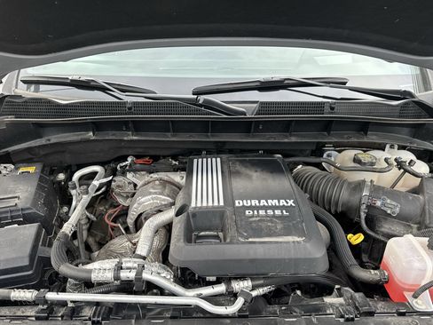 Used 2024 GMC Sierra 1500 AT4X image 29