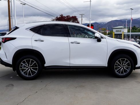Used 2024 Lexus NX 350 AWD w/ Vision Package image 9
