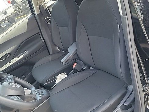 New 2025 Nissan Kicks Play S image 27