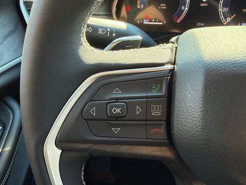 New 2025 Jeep Grand Cherokee L Limited image 18