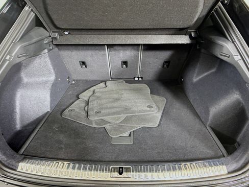 Certified 2025 Audi Q3 2.0T Premium w/ Convenience Package image 24