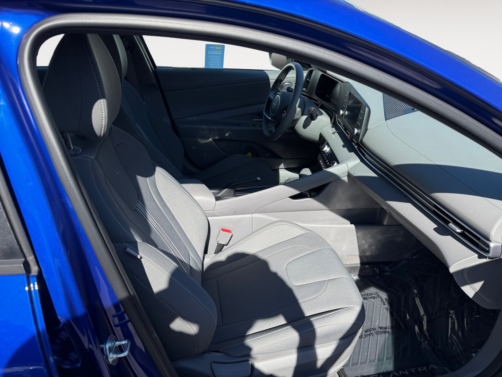 Certified 2025 Hyundai Elantra Sport FWD image 19