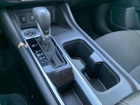 Used 2024 Nissan Sentra SV image 39