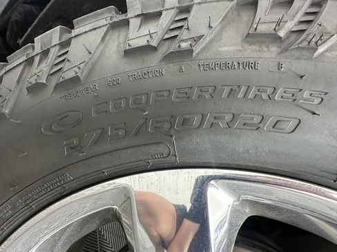 Used 2022 Ford F150 XLT w/ Equipment Group 302A High AWD/4WD image 9