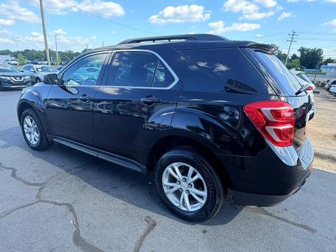 Used 2017 Chevrolet Equinox LT AWD/4WD image 5