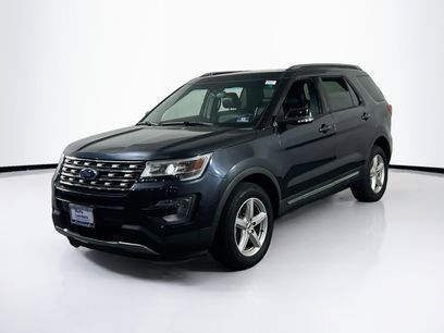 Used 2017 Ford Explorer XLT w/ Equipment Group 202A