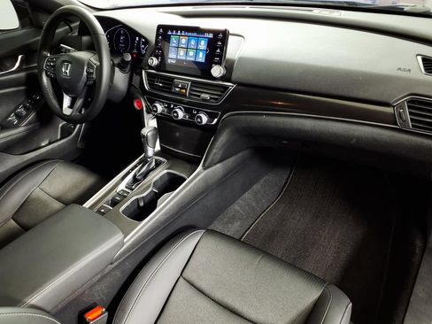Used 2022 Honda Accord Sport image 13