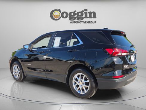 Used 2024 Chevrolet Equinox LT AWD/4WD image 3
