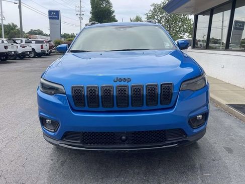 Used 2021 Jeep Cherokee Latitude Plus AWD/4WD image 2