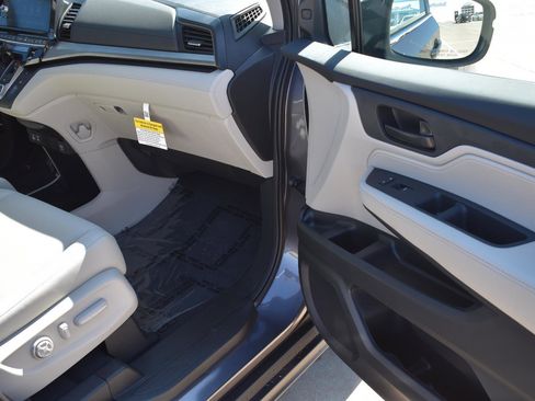 New 2026 Honda Odyssey EX-L image 15