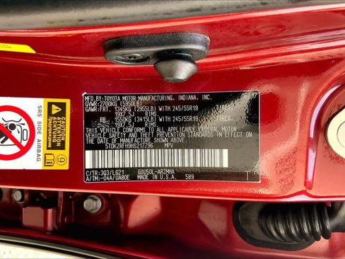 Used 2017 Toyota Highlander SE FWD image 36