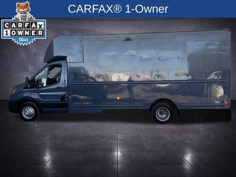 Used 2021 Ford Transit 350 DRW image 2