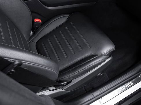 Used 2025 Mercedes-Benz GLC 43 AMG 4MATIC image 52