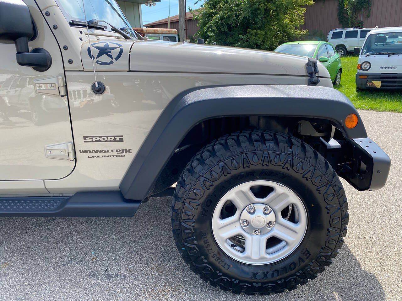 Used 2018 Jeep Wrangler Unlimited Sport AWD/4WD image 42