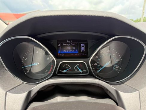 Used 2013 Ford Focus Titanium w/ Titanium Handling Pkg FWD image 20