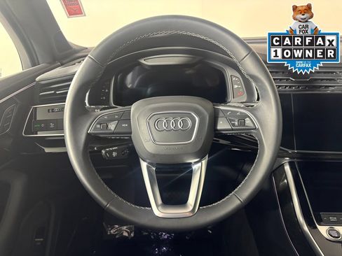 Used 2025 Audi Q7 2.0T Premium w/ Convenience Plus Package AWD/4WD image 16