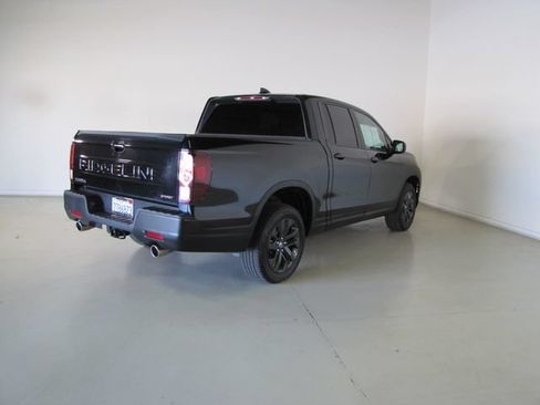 Certified 2024 Honda Ridgeline Sport image 24