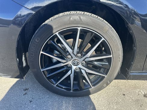 Used 2024 Toyota Camry SE image 8