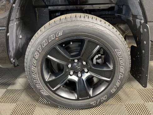 Used 2022 RAM 1500 Big Horn AWD/4WD image 11